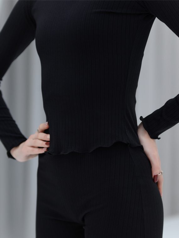 Base turtleneck