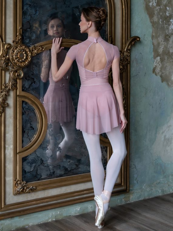 Bow skirt